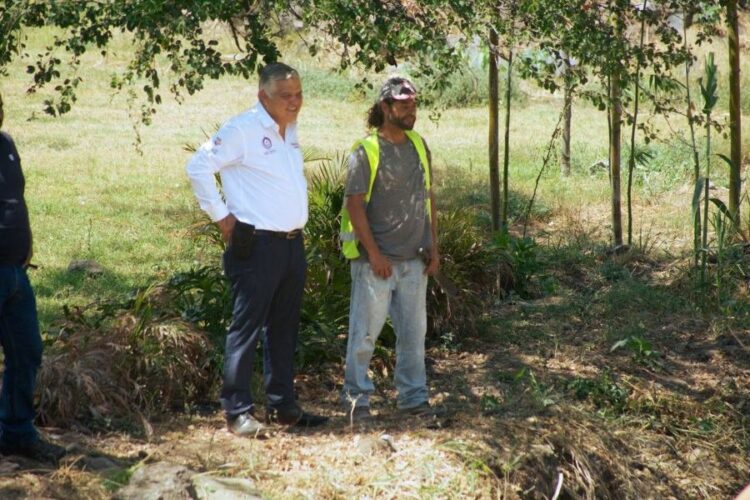 Ixtlán se prepara para la temporada de lluvias con trabajos de desazolve en el Río Chico