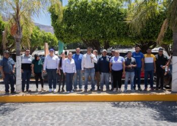 Impulso a la educación en Ahuacatlán: respaldo total del Gobierno Estatal