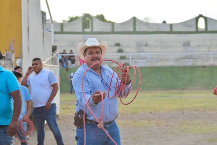 Gustavo Ayón sigue gestionando en grande para Compostela
