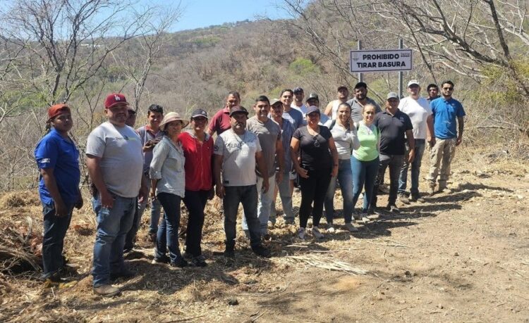Santa María del Oro reafirma su compromiso ambiental con exitosa jornada de limpieza
