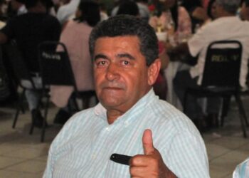 Salvador Arce asume la presidencia del PRI en Ahuacatlán con llamado a la renovación