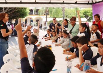 Éxito rotundo en Ahuacatlán con “La Ruta del Acceso Libre”