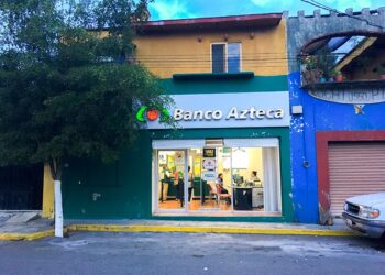Ahuacatlán sí tiene banco: Una aclaración necesaria