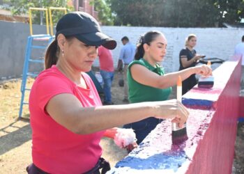 Canchita de la Calle Luis Castillo Ledón, en Ixtlán, luce nuevo rostro