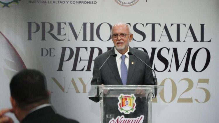 Encabeza Navarro Quintero entrega delPremio Estatal de Periodismo 2025