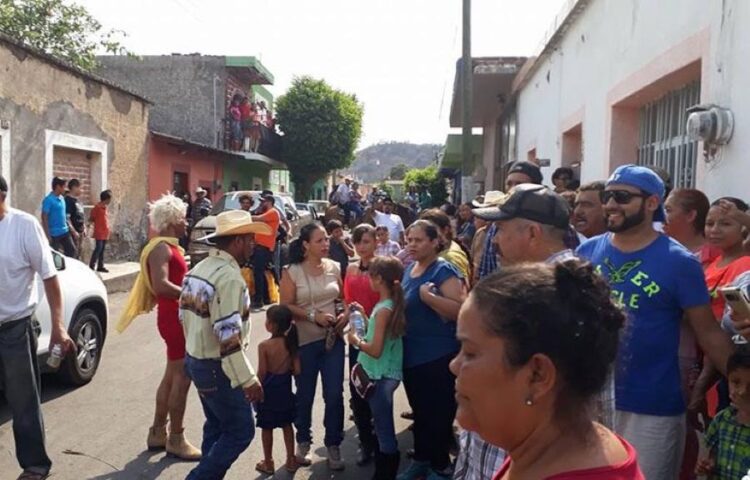 Méxpan celebra a lo grande sus fiestas patronales en honor a San Juan Bautista