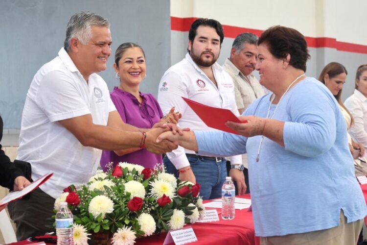 Memo Ramírez encabeza asamblea ciudadana en Ixtlán