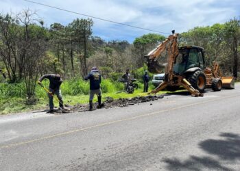 Jala refuerza el mantenimiento vial rumbo a la Meseta