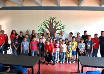 Niñas y niños arrancan con entusiasmo los cursos “Mis vacaciones en la biblioteca” en Ixtlán
