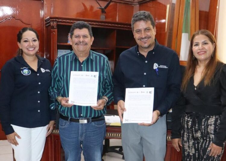 Impulsan desarrollo rural y académico en Ahuacatlán con alianza estratégica