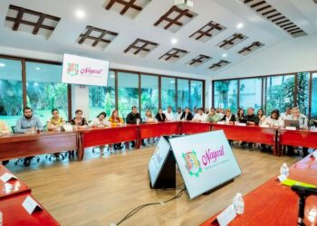 Navarro Quintero revisa avances y traza ruta para el cuarto año de gobierno