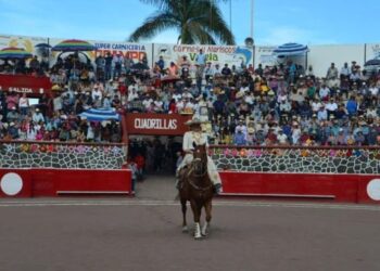 Expectación y misterio rodean la Feria de Ahuacatlán 2025