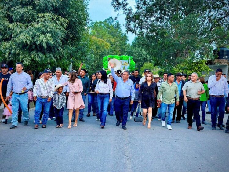 Hackers siembran zozobra en Ahuacatlán