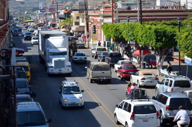 Bibiano Barajas es el nuevo presidente del Club Social y Deportivo de Ahuacatlán