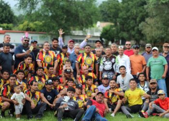 El Salto se corona campeón en Santa Isabel tras una final de alarido