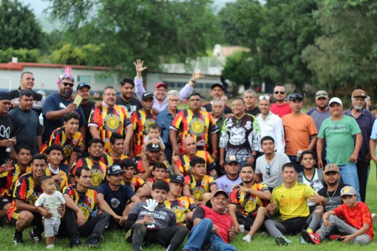El Salto se corona campeón en Santa Isabel tras una final de alarido
