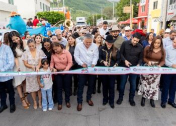 Fiestas Patrias de Ixtlán: alegría y música en grande