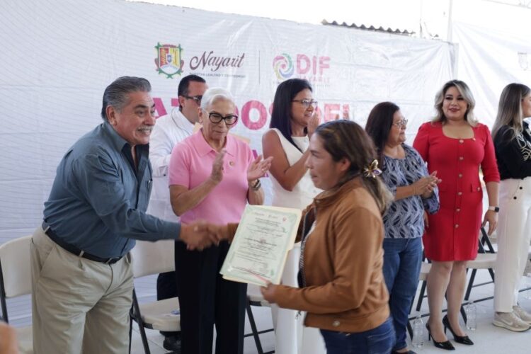 Gobierno y DIF de Jala agradecen respaldo de la Dra. Beatriz Estrada
