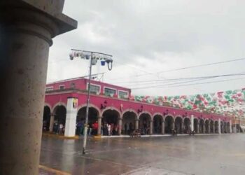 Tláloc se hizo presente en las fiestas patrias de Ahuacatlán