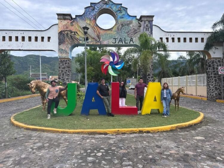 Toros de este 4 de octubre en Ahuacatlán tienen buena planta
