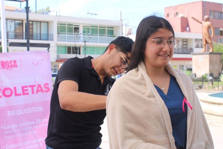 Recolectan coletas de esperanza en Compostela