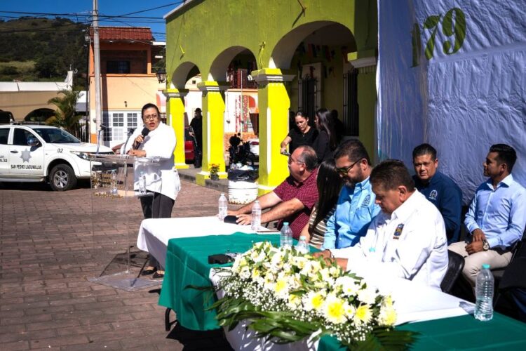 Celebran en San Pedro Lagunillas el 46 Aniversario del CBTA  107