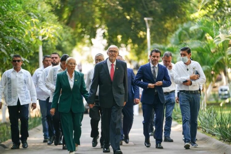 Gobierno de Nayarit honor al General Esteban Baca Calderón en el 115 aniversario de la Revolución Mexicana