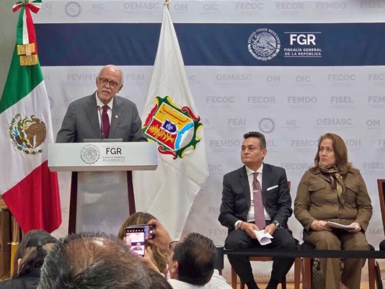 Ahuacatlán conforma su Consejo municipal de participación Escolar