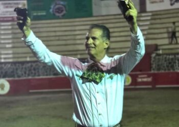 Buena tarde taurina en Ahuacatlán